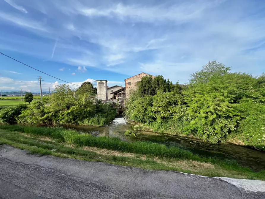 Immagine 25 di Rustico / casale in vendita  a Lonigo