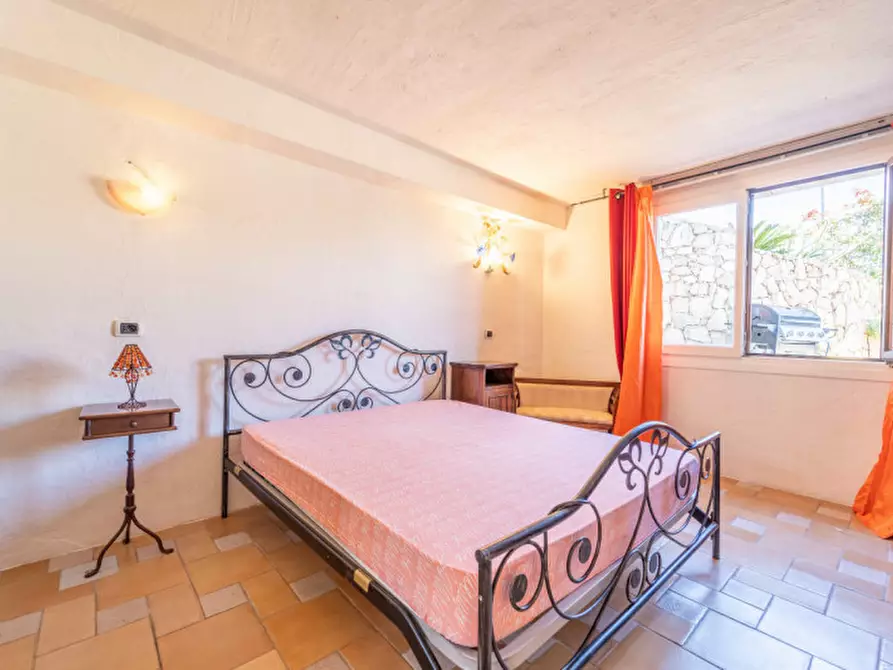 Immagine 29 di Villa in vendita  in VIA DEL GIGLIO a Olbia
