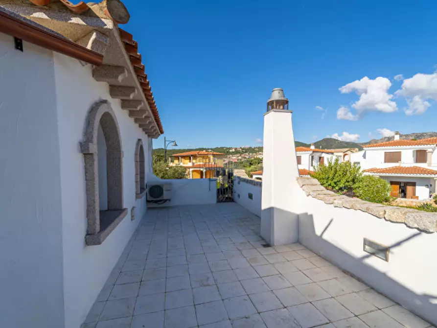 Immagine 50 di Villa in vendita  in VIA DEL GIGLIO a Olbia
