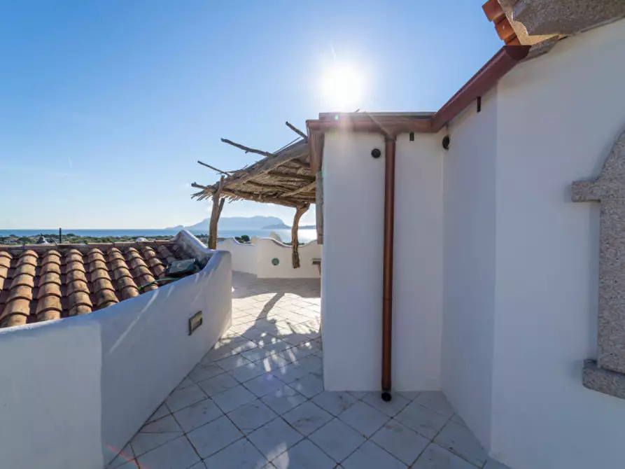 Immagine 51 di Villa in vendita  in VIA DEL GIGLIO a Olbia