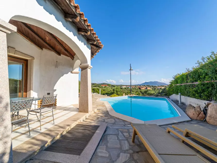 Immagine 64 di Villa in vendita  in VIA DEL GIGLIO a Olbia
