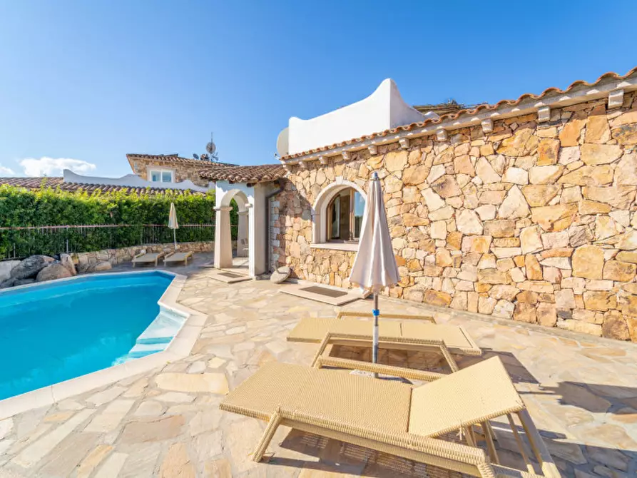Immagine 69 di Villa in vendita  in VIA DEL GIGLIO a Olbia