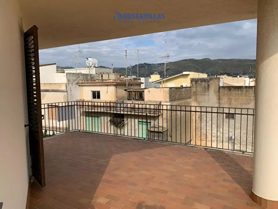 Immagine 10 di Appartamento in vendita  in via galileo galilei a Avola