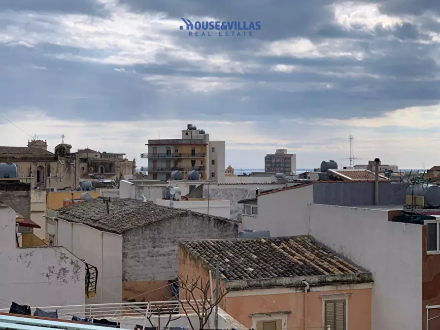 Immagine 14 di Appartamento in vendita  in via galileo galilei a Avola