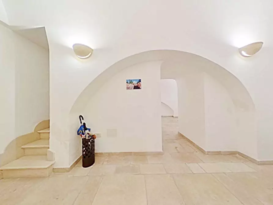 Immagine 10 di Casa indipendente in affitto  a Fasano