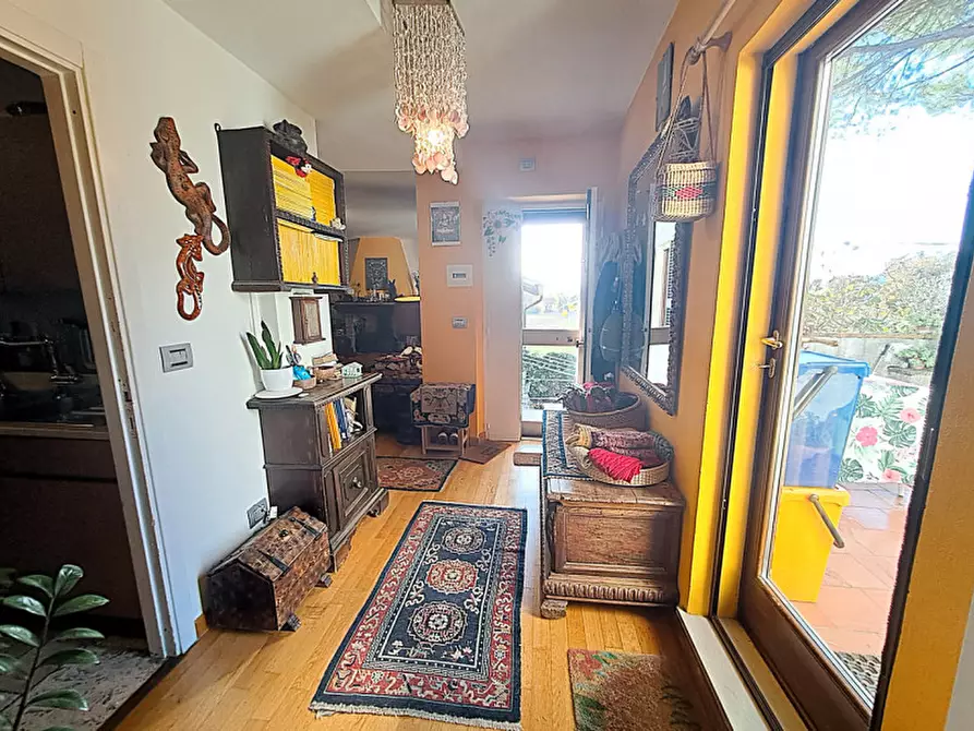 Immagine 11 di Casa indipendente in vendita  a Magione