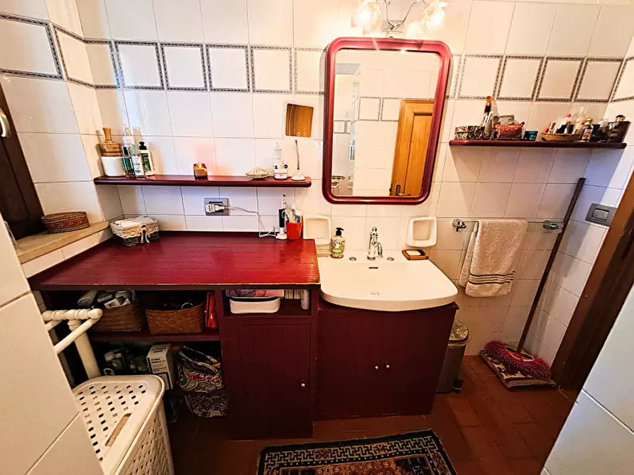 Immagine 25 di Casa indipendente in vendita  a Magione