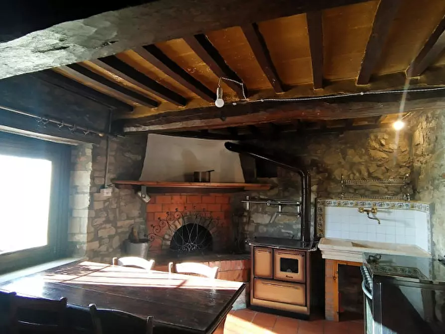 Immagine 40 di Casa indipendente in vendita  a Magione