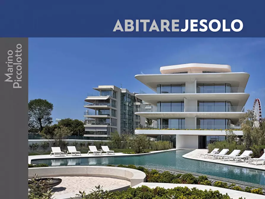 Immagine 1 di Appartamento in vendita  in Piazzetta Casa Bianca a Jesolo