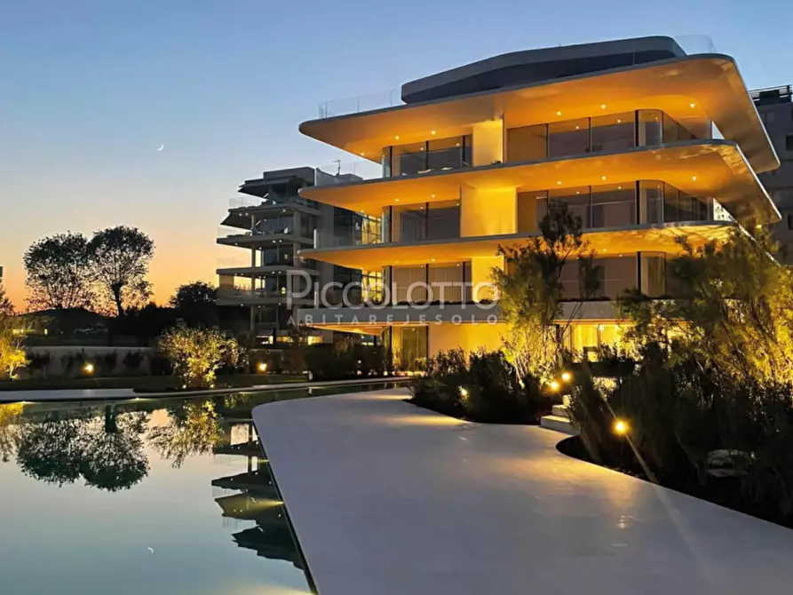 Immagine 13 di Appartamento in vendita  in Piazzetta Casa Bianca a Jesolo