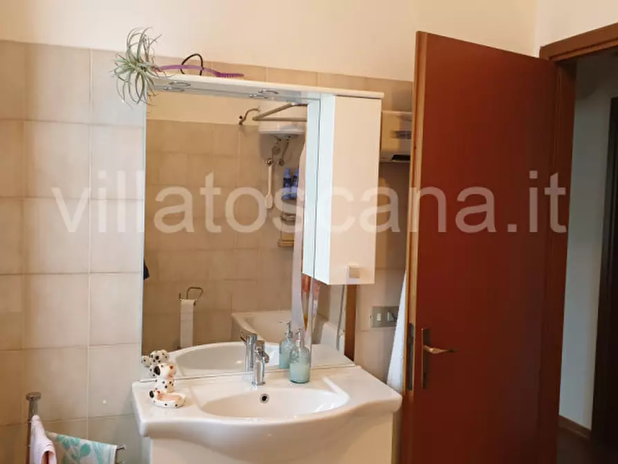 Immagine 39 di Casa indipendente in vendita  a Gavorrano