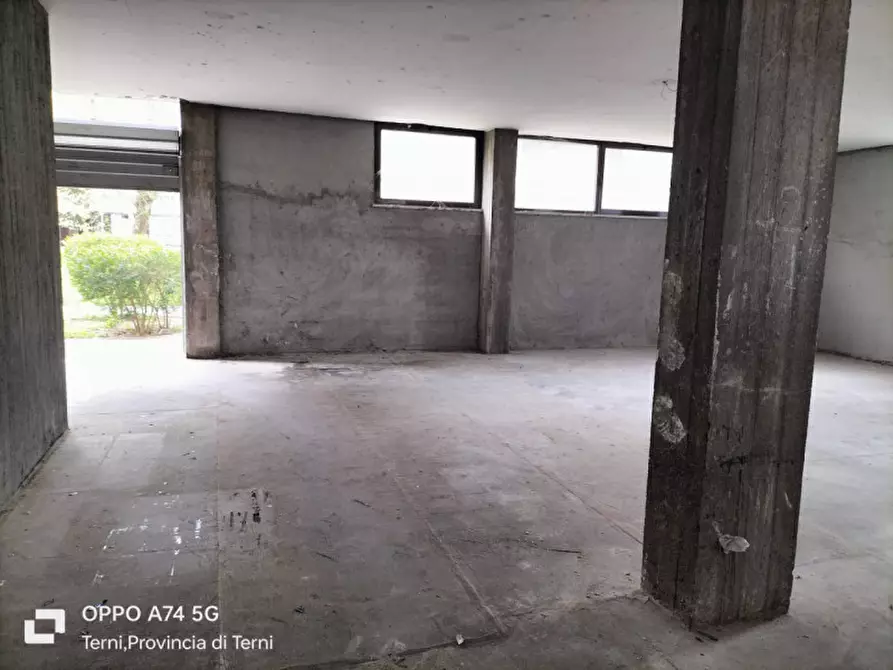 Immagine 6 di Magazzino in vendita  in Via Carnia a Terni