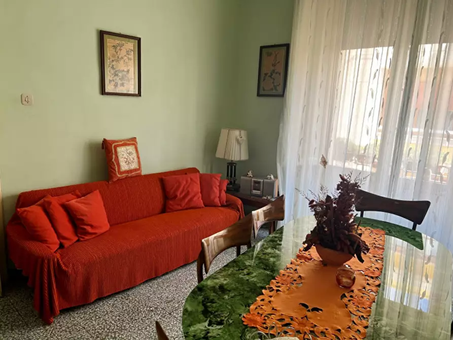 Immagine 1 di Appartamento in vendita  in Via Taranto a Parabita