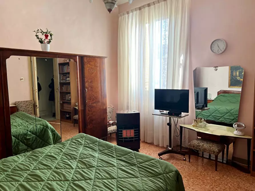 Immagine 6 di Appartamento in vendita  in Via Taranto a Parabita