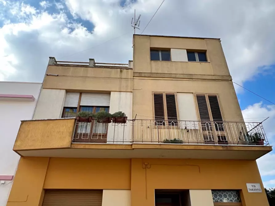 Immagine 21 di Appartamento in vendita  in Via Taranto a Parabita