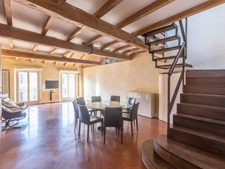 Immagine 5 di Appartamento in affitto  in Piazza Aldrovandi a Bologna