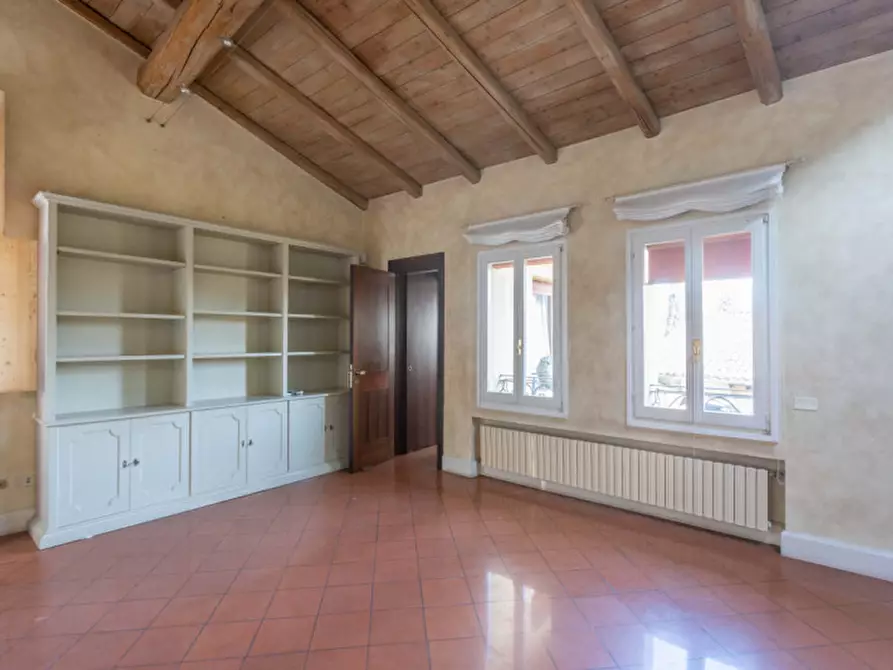 Immagine 9 di Appartamento in affitto  in Piazza Aldrovandi a Bologna