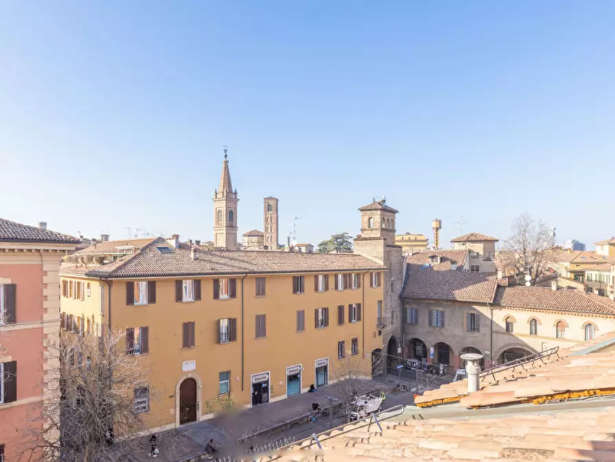 Immagine 14 di Appartamento in affitto  in Piazza Aldrovandi a Bologna