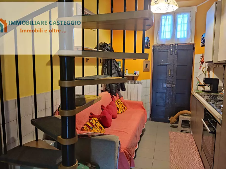 Immagine 3 di Villetta a schiera in vendita  in via San Carlo a Santa Giuletta