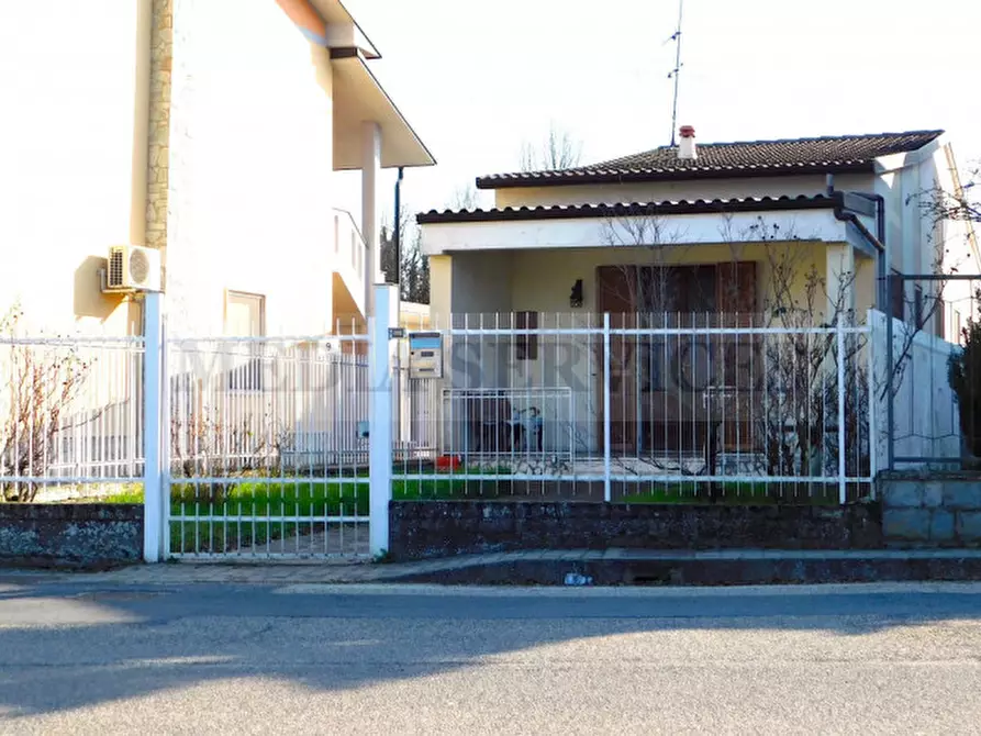 Immagine 1 di Casa indipendente in vendita  in via Roma n° 9 a Gropello Cairoli