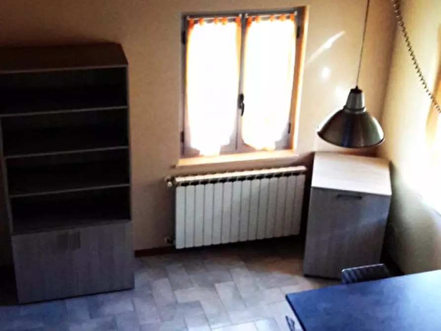 Immagine 4 di Appartamento in vendita  in Via Gian Giacomo Francia 2 a Casale Monferrato