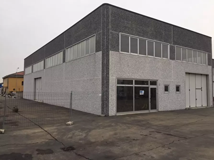 Immagine 2 di Capannone industriale in vendita  in Via del lavoro a Scandiano