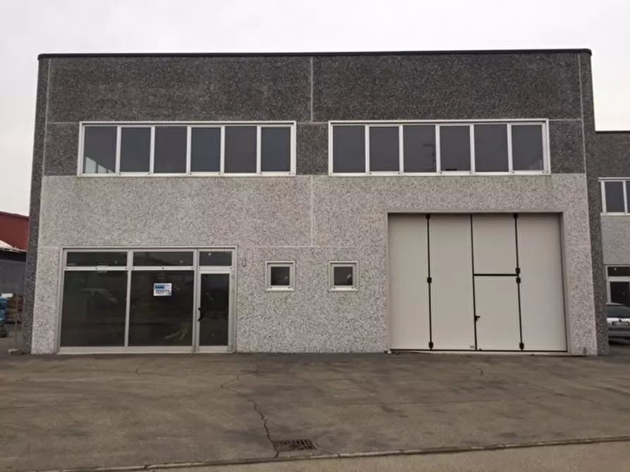 Immagine 4 di Capannone industriale in vendita  in Via del lavoro a Scandiano