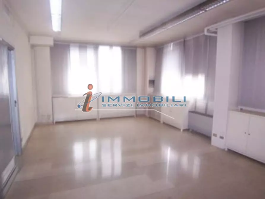 Immagine 1 di Ufficio in affitto  in VIA MARCO AURELIO a Milano