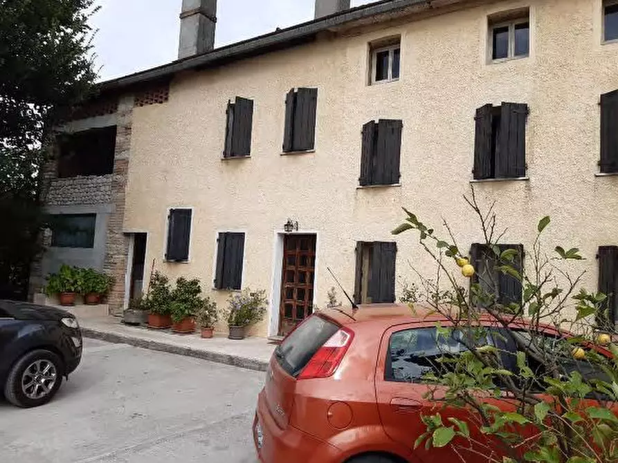 Immagine 1 di Casa indipendente in vendita  in Via Menegoni a Fonte