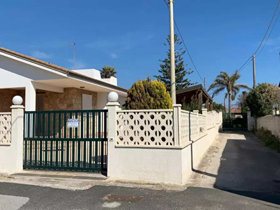 Immagine 4 di Casa indipendente in vendita  in Via dell'ibiscus a Ispica