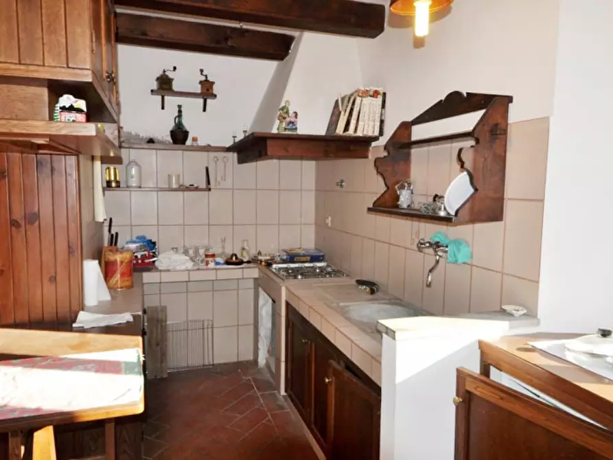 Immagine 23 di Rustico / casale in vendita  in Strada di Montemarciano a Loro Ciuffenna