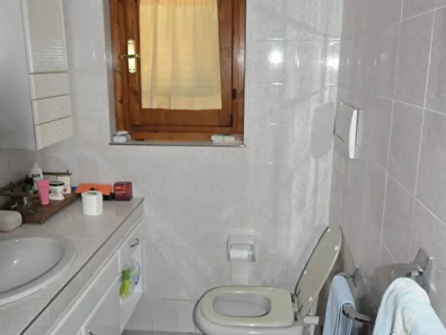 Immagine 31 di Rustico / casale in vendita  in Strada di Montemarciano a Loro Ciuffenna