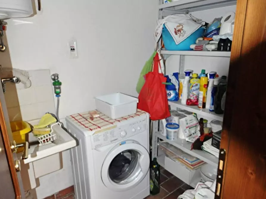 Immagine 32 di Rustico / casale in vendita  in Strada di Montemarciano a Loro Ciuffenna