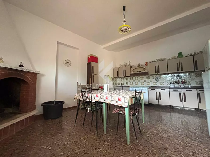 Immagine 36 di Rustico / casale in vendita  in contrada guardariello a Ostuni