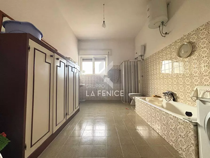 Immagine 46 di Rustico / casale in vendita  in contrada guardariello a Ostuni