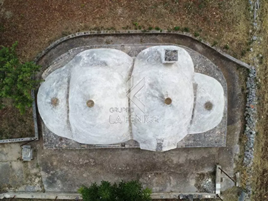 Immagine 29 di Villa in vendita  in strada comunale n.140 - primiceri- Vardello a Martina Franca