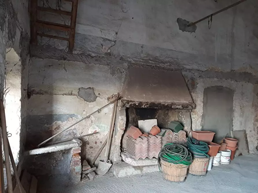 Immagine 2 di Rustico / casale in vendita  a Valeggio Sul Mincio