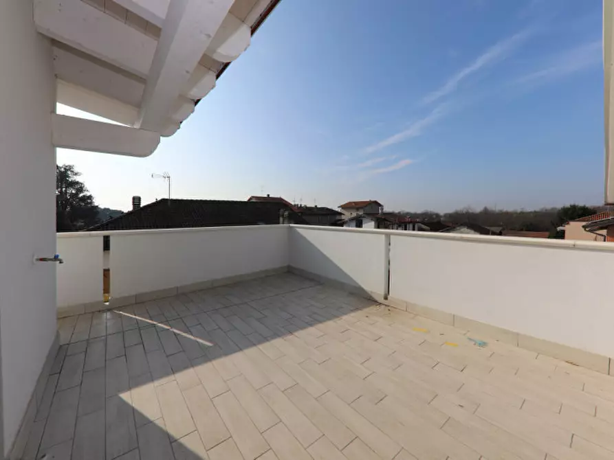 Immagine 2 di Appartamento in vendita  in Via Principale a Correzzana