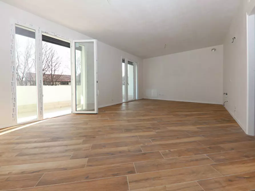 Immagine 4 di Appartamento in vendita  in Via Principale a Correzzana