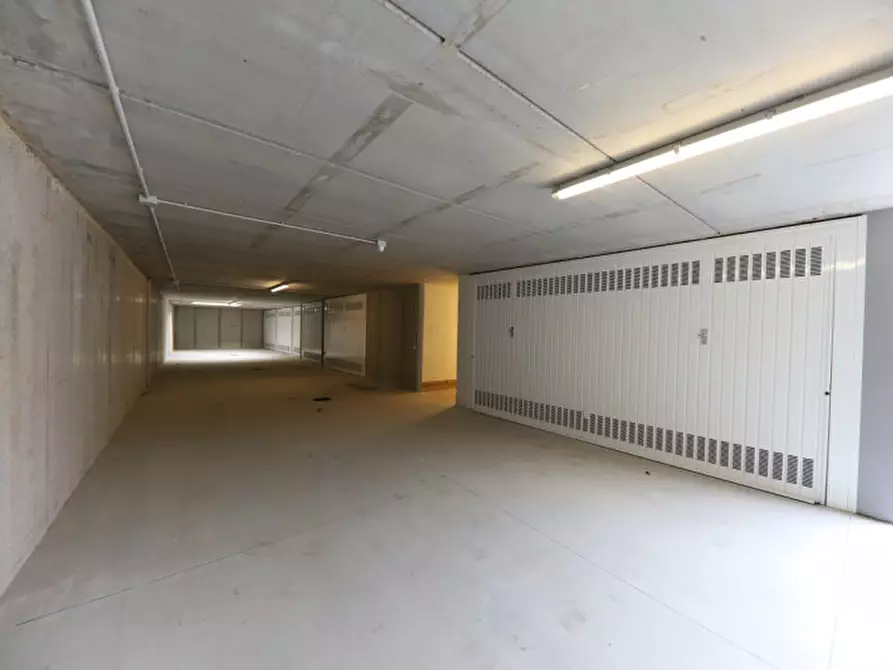 Immagine 23 di Appartamento in vendita  in Via Principale a Correzzana