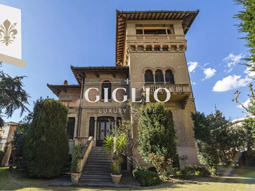Immagine 1 di Palazzo in vendita  in viale Belfiore a Firenze