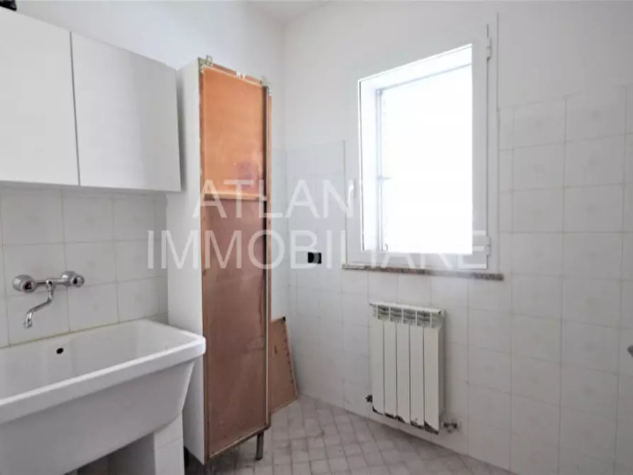 Immagine 15 di Casa bifamiliare in vendita  in Via Niccolo' Paganini a Misano Adriatico