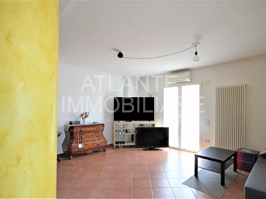 Immagine 18 di Casa bifamiliare in vendita  in Via Niccolo' Paganini a Misano Adriatico