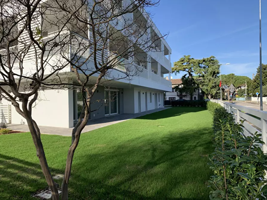 Immagine 2 di Attico in vendita  a Selvazzano Dentro