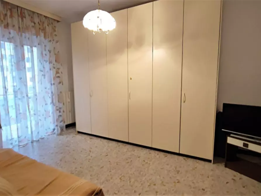 Immagine 1 di Appartamento in vendita  in Strada Baragallo a San Remo