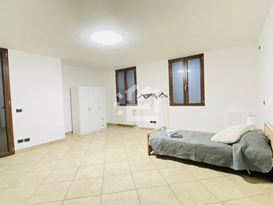 Immagine 29 di Casa bifamiliare in affitto  in Via Gardiola a San Felice Del Benaco