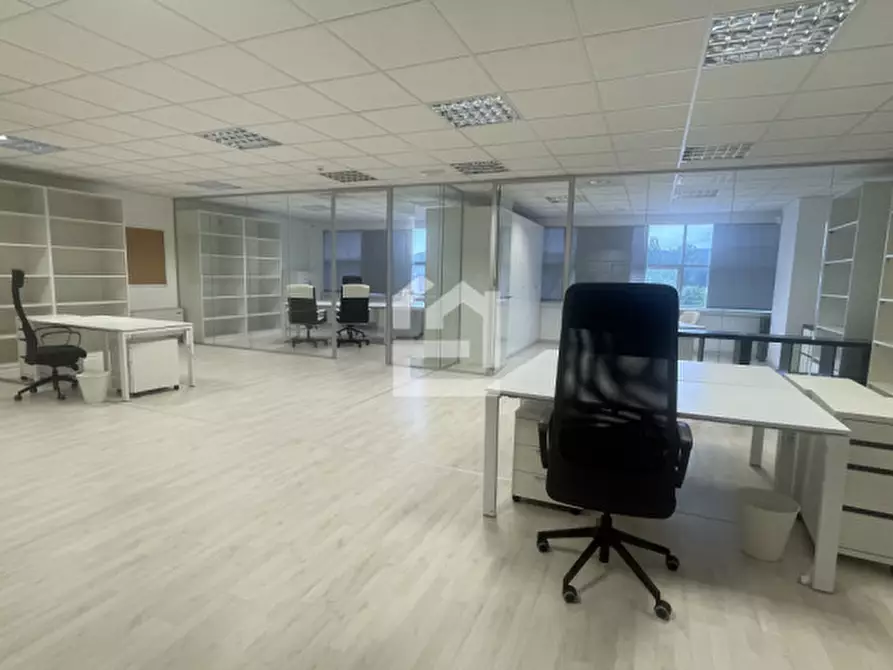 Immagine 7 di Attività commerciale in affitto  in Via Nazionale a Manerba Del Garda