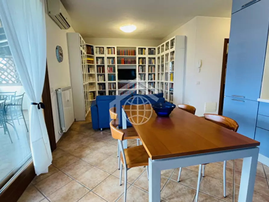 Immagine 1 di Appartamento in affitto  in Via Della Selva a Manerba Del Garda