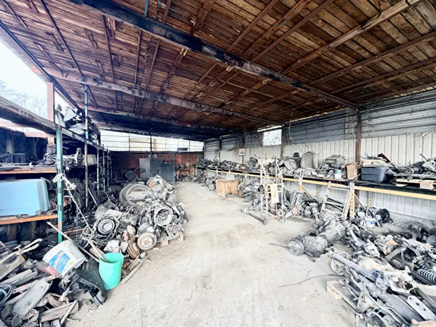 Immagine 11 di Capannone industriale in vendita  in Strada del Villaretto 159 a Torino