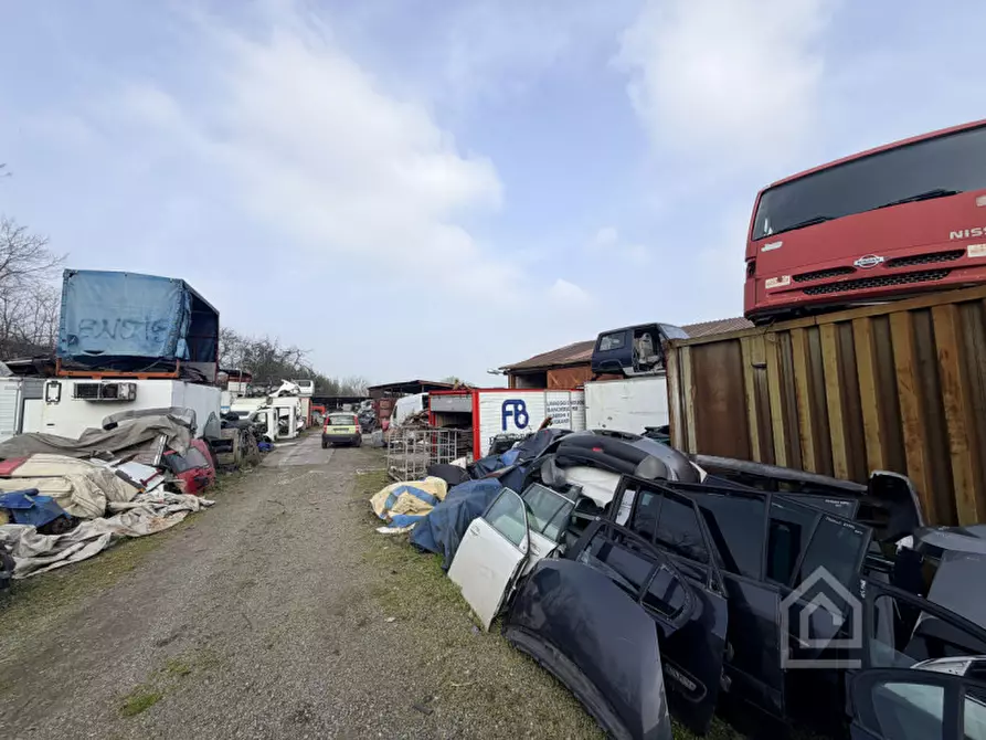 Immagine 23 di Capannone industriale in vendita  in Strada del Villaretto 159 a Torino